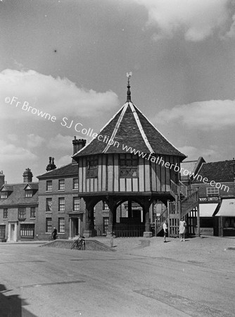 MARKET CROSS